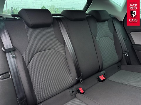 1.0 TSI SE Dynamic Hatchback 5dr Petrol Manual Euro 6 (s/s) (115 ps)