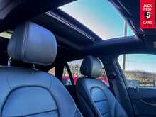 Mercedes-Benz GLC GLC250d AMG Night Edition 2.1 GLC250d AMG Night Edition (Premium Plus) SUV 5dr Diesel G-Tronic+ 4MATIC Euro 6 (s/s) (204 ps) 