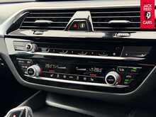 BMW 5 Series 520d MHT M Sport 2.0 520d MHT M Sport Touring 5dr Diesel Hybrid Steptronic Euro 6 (s/s) (190 ps) 