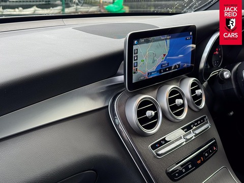2.0 GLC220d AMG Line SUV 5dr Diesel G-Tronic+ 4MATIC Euro 6 (s/s) (194 ps)