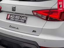SEAT Arona TSI FR Edition 1.0 TSI FR Edition SUV 5dr Petrol Manual Euro 6 (s/s) (110 ps) 