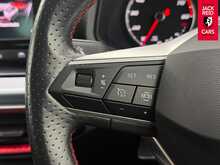 SEAT Arona TSI FR Edition 1.0 TSI FR Edition SUV 5dr Petrol Manual Euro 6 (s/s) (110 ps) 