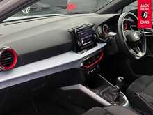SEAT Arona TSI FR Edition 1.0 TSI FR Edition SUV 5dr Petrol Manual Euro 6 (s/s) (110 ps) 