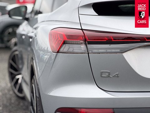 40 S line Sportback 5dr Electric Auto 82kWh (204 ps)