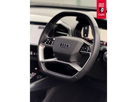 40 S line Sportback 5dr Electric Auto 82kWh (204 ps)