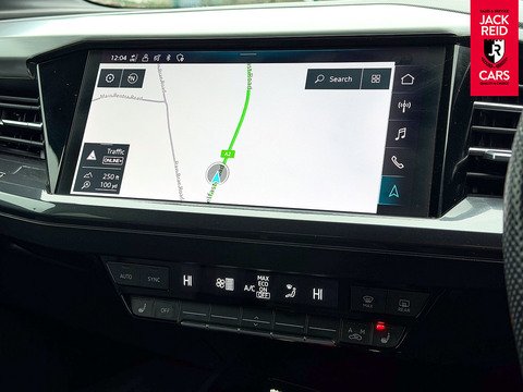 40 S line Sportback 5dr Electric Auto 82kWh (204 ps)