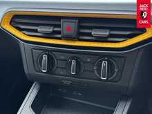 SEAT Ibiza MPI SE 1.0 MPI SE Hatchback 5dr Petrol Manual Euro 6 (s/s) (80 ps) 