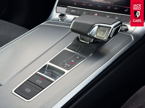 2.0 TFSI 40 S line Saloon 4dr Petrol S Tronic Euro 6 (s/s) (204 ps)