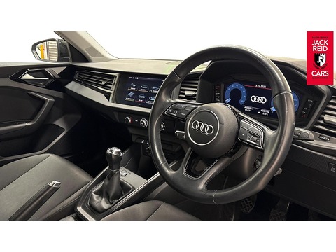 1.0 TFSI 25 Technik Sportback 5dr Petrol Manual Euro 6 (s/s) (95 ps)