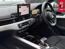 Audi A4 TFSI S line 2.0 TFSI 35 S line Saloon 4dr Petrol S Tronic Euro 6 (s/s) (150 ps) 