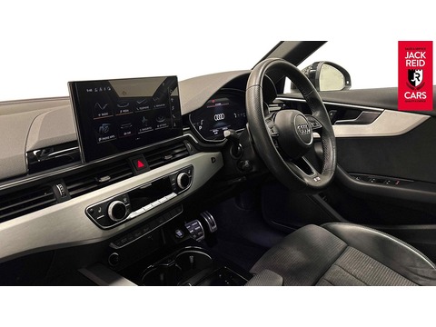 2.0 TDI 35 S line Estate 5dr Diesel S Tronic Euro 6 (s/s) (163 ps)