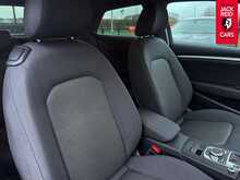 Audi A3 TDI SE Technik 2.0 TDI SE Technik Hatchback 3dr Diesel S Tronic Auto 6Spd Euro 6 (s/s) (150 ps) 