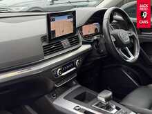 Audi Q5 TDI Sport 2.0 TDI 40 Sport Sportback 5dr Diesel S Tronic quattro Euro 6 (s/s) (204 ps) 