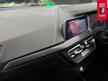 BMW 1 Series 118i Sport 1.5 118i Sport Hatchback 5dr Petrol Manual Euro 6 (s/s) (140 ps) 