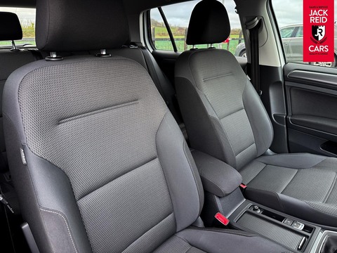 1.0 TSI SE Nav Hatchback 5dr Petrol Manual Euro 6 (s/s) (115 ps)