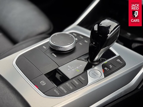 2.0 330e 12kWh M Sport Saloon 4dr Petrol Plug-in Hybrid Auto Euro 6 (s/s) (292 ps)