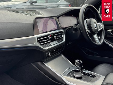 2.0 330e 12kWh M Sport Saloon 4dr Petrol Plug-in Hybrid Auto Euro 6 (s/s) (292 ps)