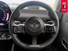 MINI Electric Cooper E Classic E 40.7kWh Classic Hatchback 3dr Electric Auto (184 ps) 