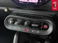 MINI Electric Cooper E Classic E 40.7kWh Classic Hatchback 3dr Electric Auto (184 ps) 