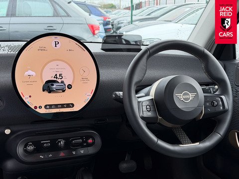 E 40.7kWh Classic Hatchback 3dr Electric Auto (184 ps)