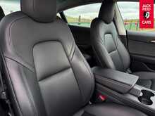Tesla Model 3  Saloon 4dr Electric Auto RWD (241 bhp) 