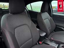 Ford Focus EcoBlue ST-Line 1.5 EcoBlue ST-Line Hatchback 5dr Diesel Manual Euro 6 (s/s) (120 ps) 