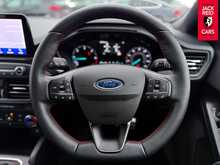 Ford Focus EcoBlue ST-Line 1.5 EcoBlue ST-Line Hatchback 5dr Diesel Manual Euro 6 (s/s) (120 ps) 