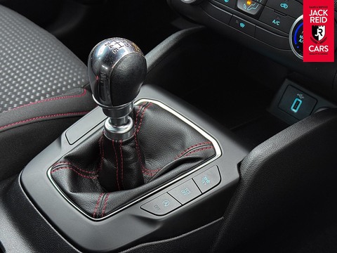 1.5 EcoBlue ST-Line Hatchback 5dr Diesel Manual Euro 6 (s/s) (120 ps)