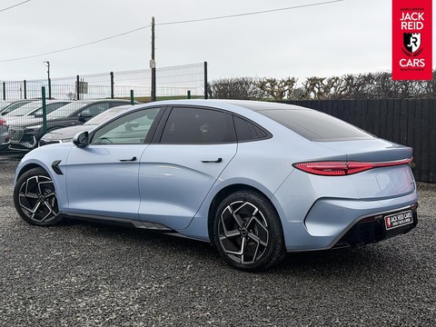 82.5kWh Design Saloon 4dr Electric Auto (312 ps)