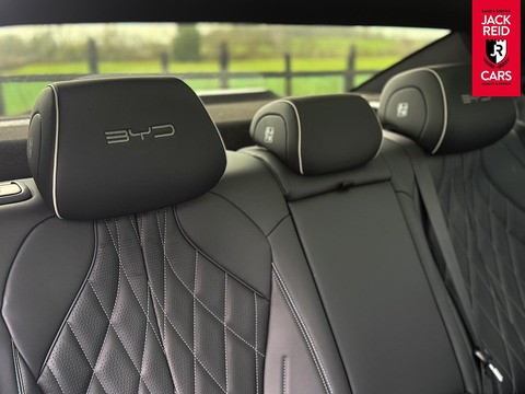 82.5kWh Design Saloon 4dr Electric Auto (312 ps)