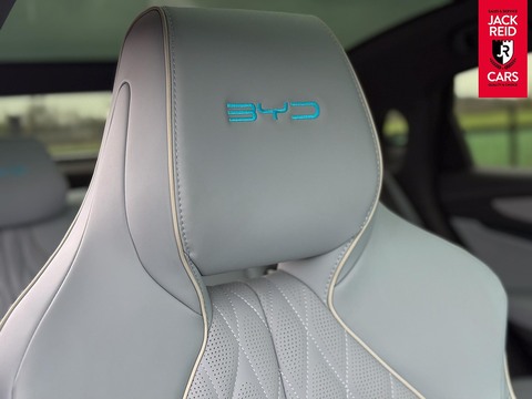 82.5kWh Excellence Saloon 4dr Electric Auto AWD (530 ps)