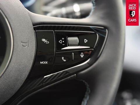 82.5kWh Excellence Saloon 4dr Electric Auto AWD (530 ps)