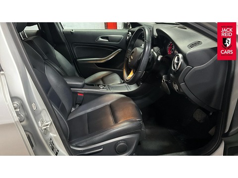 1.5 A180d SE Hatchback 5dr Diesel 7G-DCT Euro 6 (s/s) (109 ps)