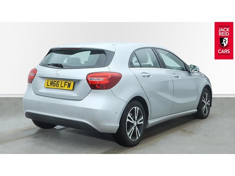 1.5 A180d SE Hatchback 5dr Diesel 7G-DCT Euro 6 (s/s) (109 ps)
