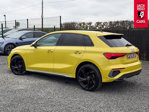 1.4 TFSIe 40 S line Sportback 5dr Petrol Plug-in Hybrid S Tronic Euro 6 (s/s) 13kWh (204 ps)