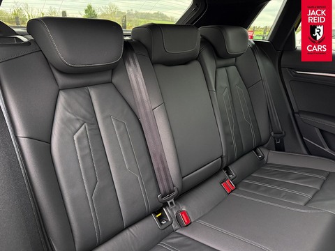 1.4 TFSIe 40 S line Sportback 5dr Petrol Plug-in Hybrid S Tronic Euro 6 (s/s) 13kWh (204 ps)