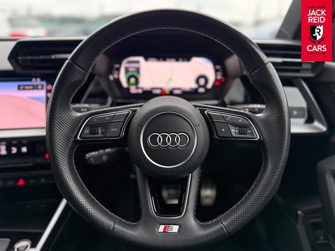 1.4 TFSIe 40 S line Sportback 5dr Petrol Plug-in Hybrid S Tronic Euro 6 (s/s) 13kWh (204 ps)