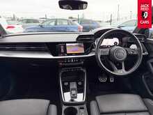 Audi A3 TFSIe S line 1.4 TFSIe 40 S line Sportback 5dr Petrol Plug-in Hybrid S Tronic Euro 6 (s/s) 13kWh (204 ps) 