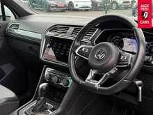 Volkswagen Tiguan TDI R-Line 2.0 TDI R-Line SUV 5dr Diesel DSG 4Motion Euro 6 (s/s) (150 ps) 