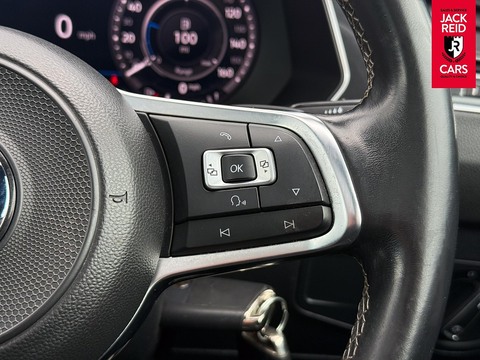 2.0 TDI R-Line SUV 5dr Diesel DSG 4Motion Euro 6 (s/s) (150 ps)