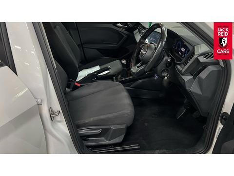 1.0 TFSI 25 Technik Sportback 5dr Petrol Manual Euro 6 (s/s) (95 ps)