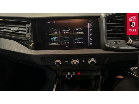 1.0 TFSI 25 Technik Sportback 5dr Petrol Manual Euro 6 (s/s) (95 ps)