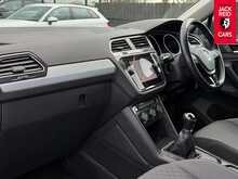 Volkswagen Tiguan TSI SE Navigation 1.4 TSI SE Navigation SUV 5dr Petrol Manual Euro 6 (s/s) (150 ps) 