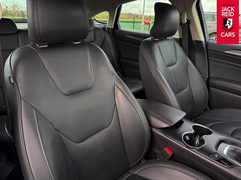 2.0 TDCi Titanium Hatchback 5dr Diesel Manual Euro 6 (s/s) (150 ps)