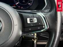Volkswagen Tiguan TDI BlueMotion Tech R-Line 2.0 TDI BlueMotion Tech R-Line SUV 5dr Diesel DSG 4Motion Euro 6 (s/s) (150 ps) 