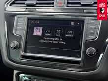 Volkswagen Tiguan TDI BlueMotion Tech R-Line 2.0 TDI BlueMotion Tech R-Line SUV 5dr Diesel DSG 4Motion Euro 6 (s/s) (150 ps) 