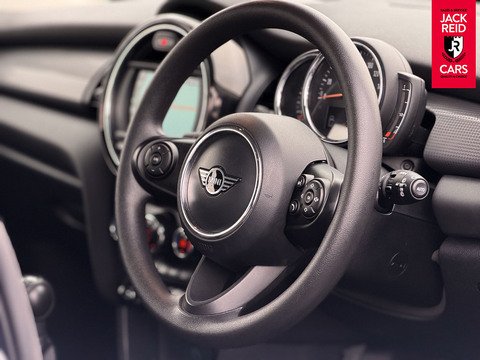 1.5 Cooper Classic Hatchback 5dr Petrol Manual Euro 6 (s/s) (136 ps)