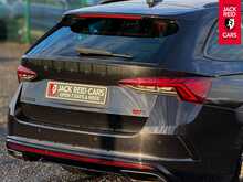 Skoda Octavia  Vrs Tsi Dsg 2.0 5dr Estate Automatic Petrol 