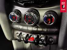 MINI Hatch Cooper 1.5 Cooper Hatchback 3dr Petrol Manual Euro 6 (s/s) (136 ps) 