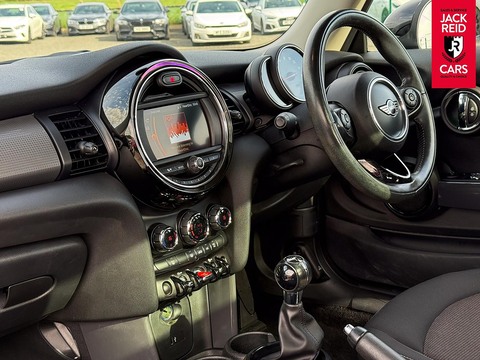 1.5 Cooper Hatchback 3dr Petrol Manual Euro 6 (s/s) (136 ps)